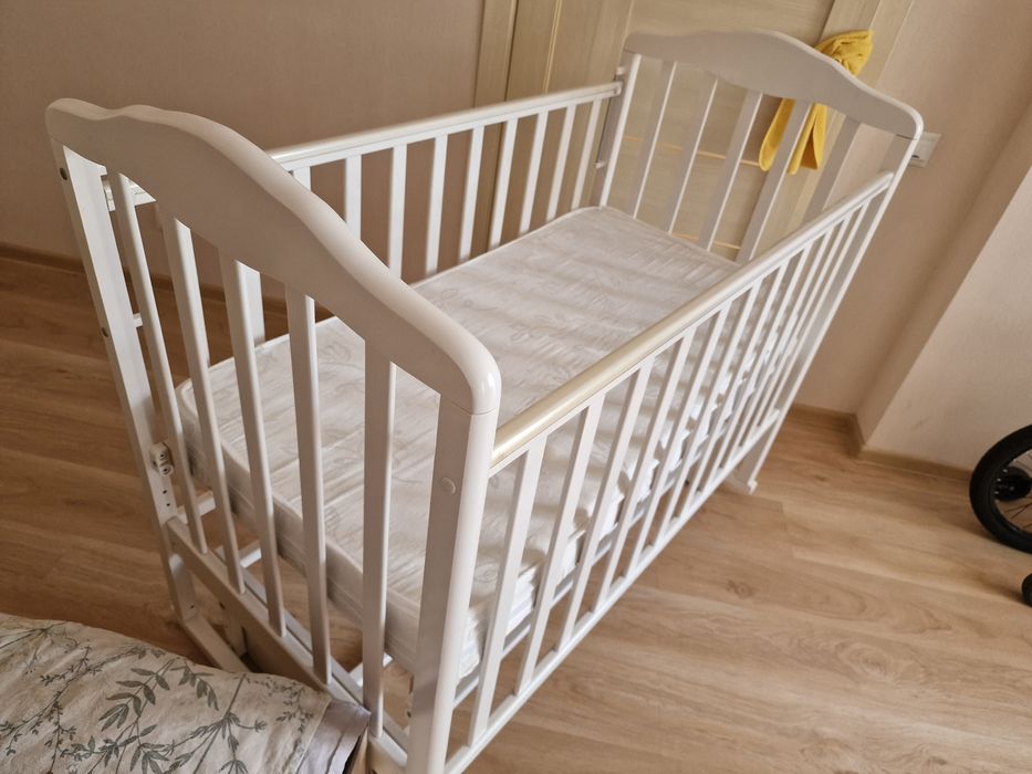 Кроватка детская