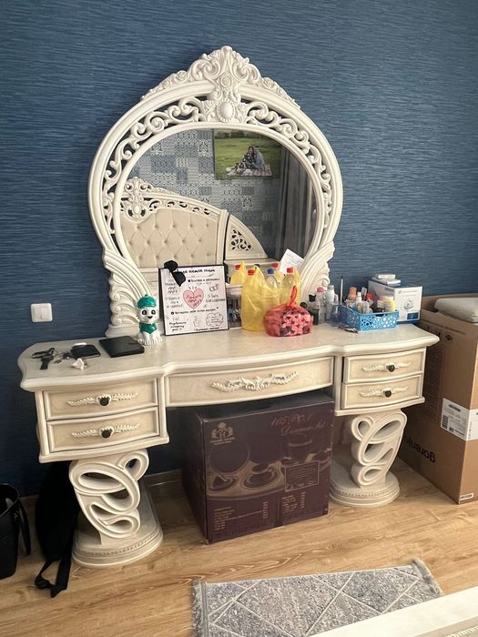 Спальный гарнитура