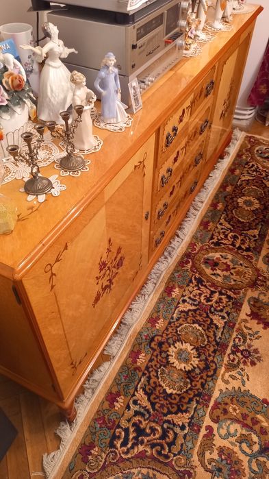 Vand servanta superba lemn masiv lacuit cu entarsie,culoare natur,2 m