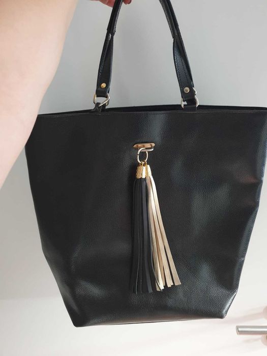 Posete din piele naturala diverse modele