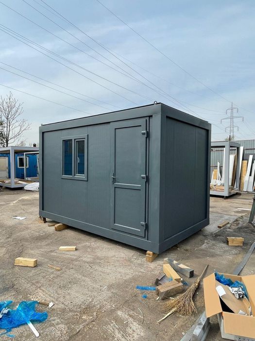 Container modular nou pentru depozitare și șantier