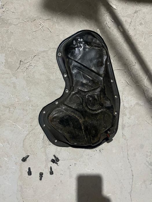 Картер от двигателя