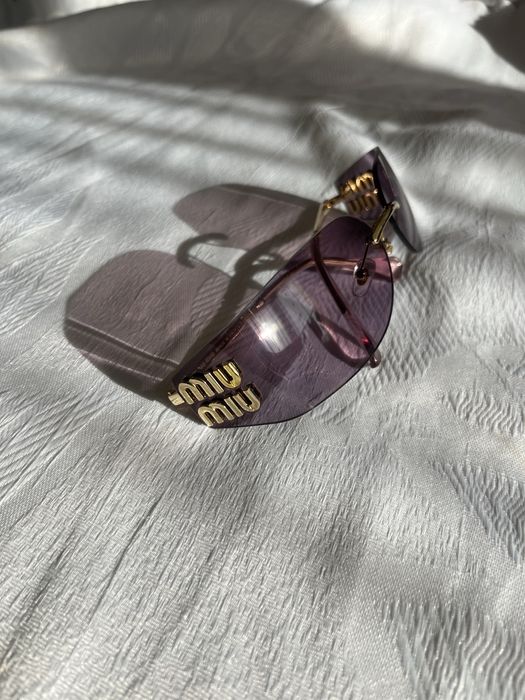Ochelari de soare miu miu