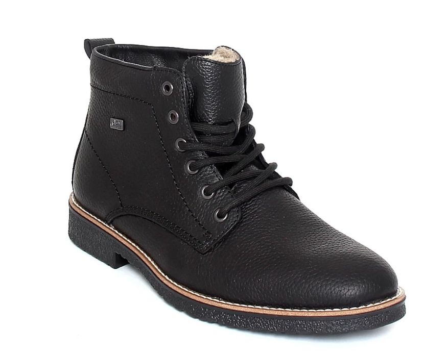 Зимние ботинки продам