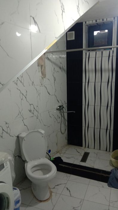 Бектемир РВД да Уй сотилади срочно 1.5су́тик 6хона