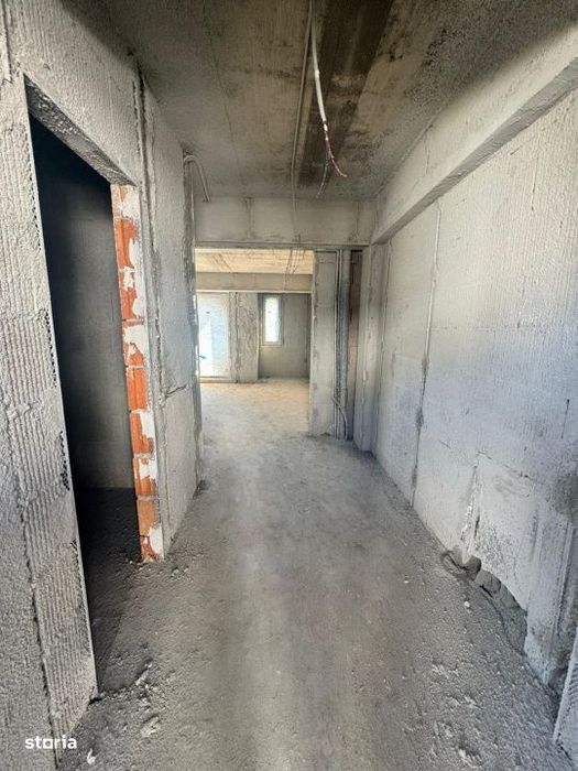 Garsoniera bloc nou, 36 mp utili + balcon, zona Vest