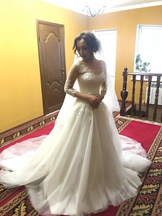 Продам свадебное платье