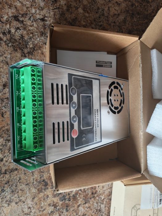 Контролери за слънчеви панели