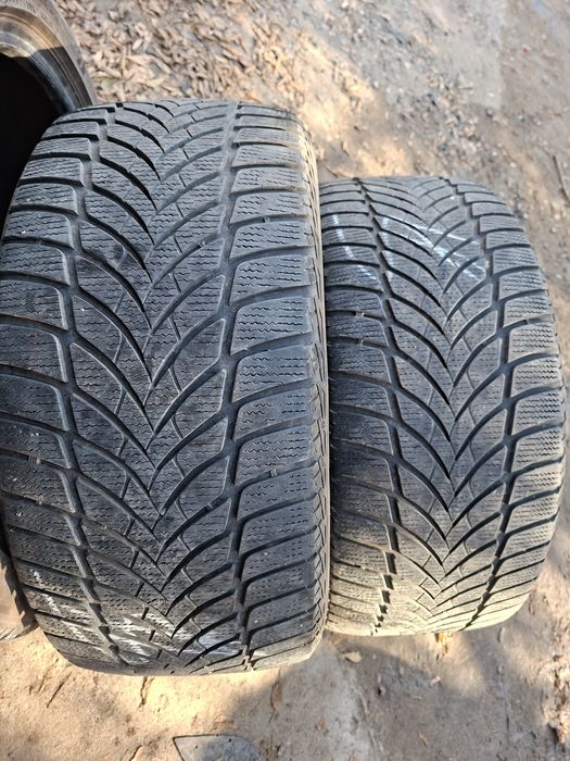 Продам шины 255/40/19
