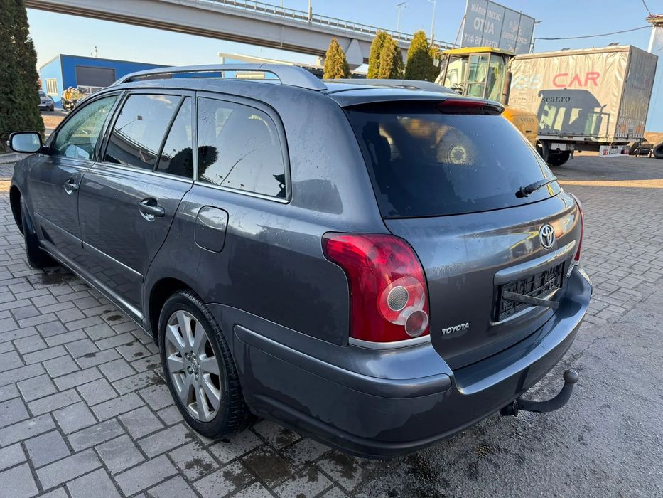 Bara / Capota / Faruri / Aripi / Usi / Haion / Stopuri Toyota Avensis T25 Facelift 2005-2010