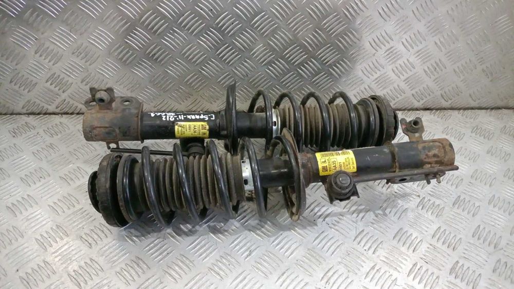 Предни макферсони Chevrolet Spark 2011г.