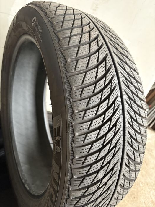 Зимни гуми 235/50/20 Michelin Alpin