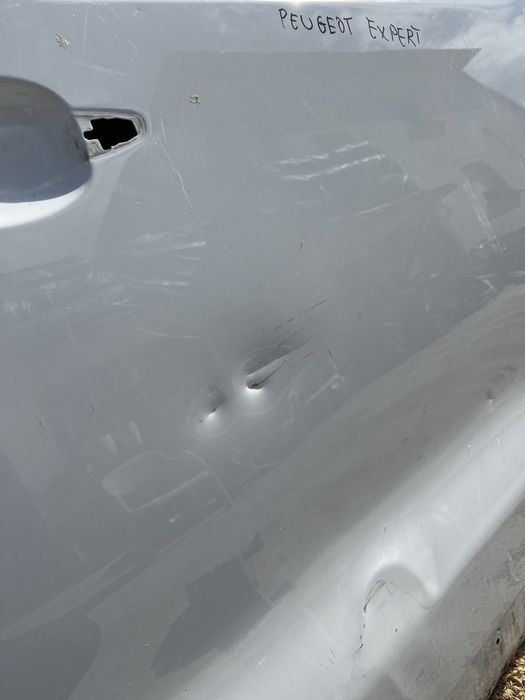 Opel Vivaro Peugeot Expert 2020 предна лява и  дясна врата