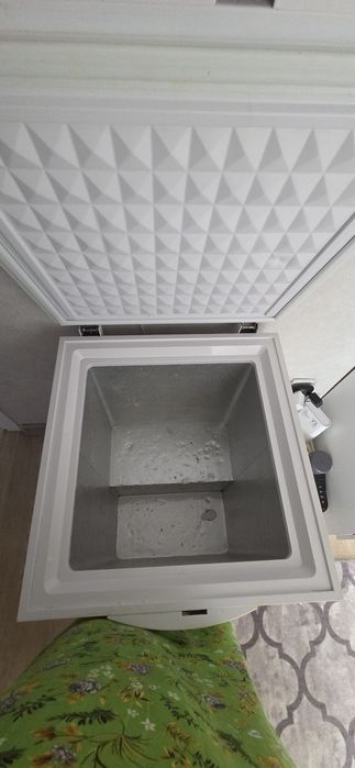 Срочно продается морозильник