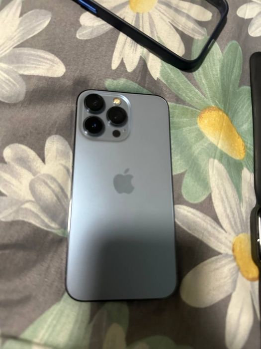 Iphone 13 pro  soat bilan birga