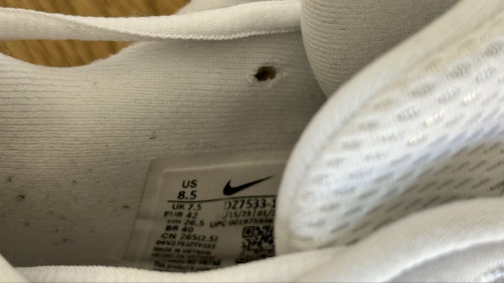 Nike Giannis Immortality 3 Triple White | номер 42 | стелка 26,5 см