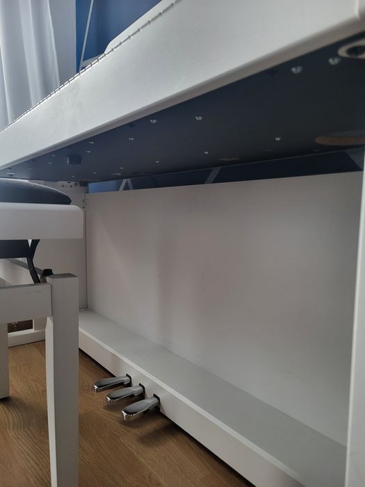 Pian digital Casio+Scaun