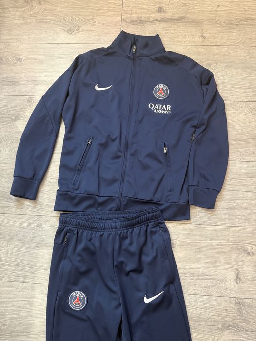 Спортен екип , анцунг НОВ  PSG 147-158размер