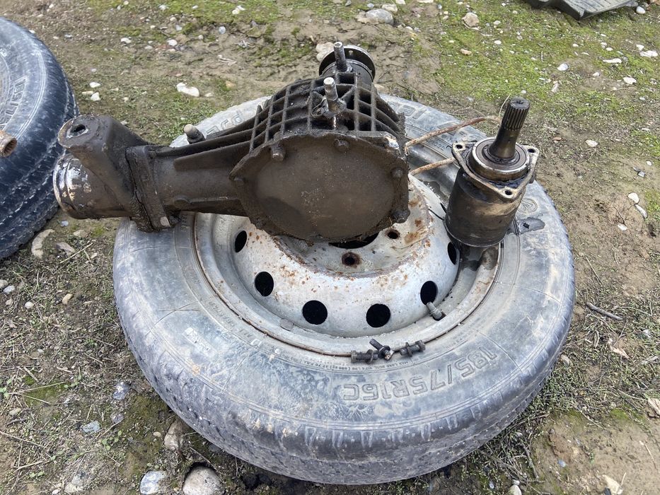 Передний редуктор, раздатка Нива 2121