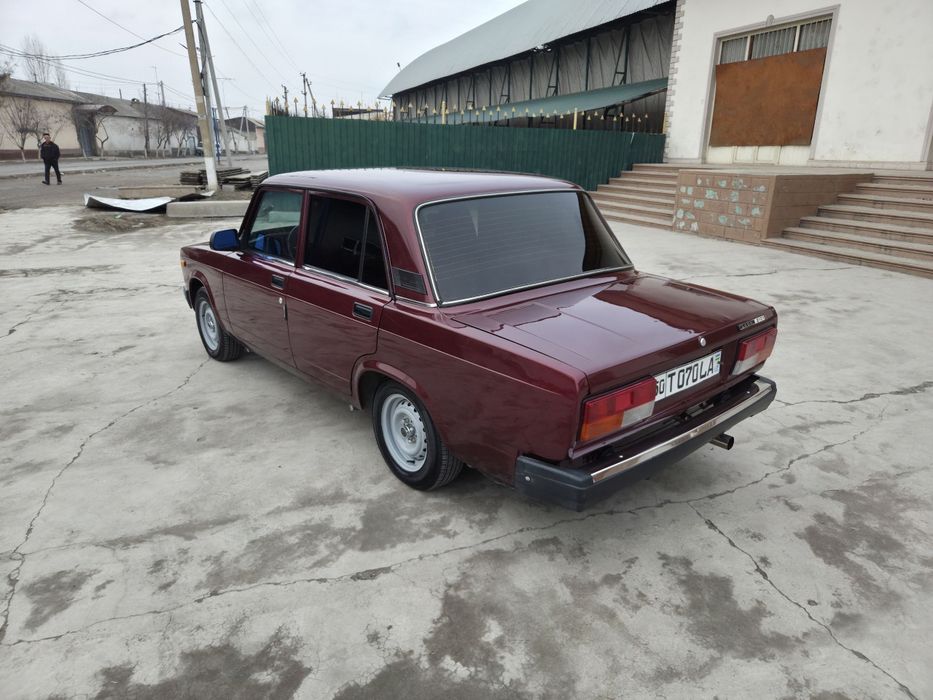 Lada 2107 Sotiladi