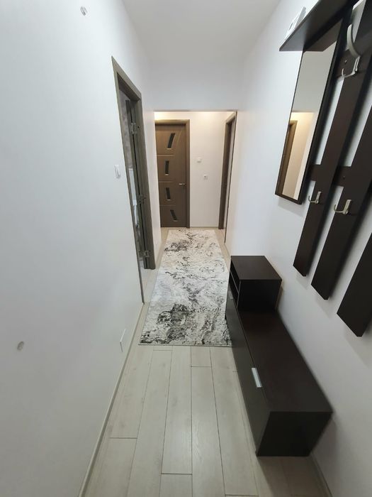Vând apartament cu 2 camere etajul1 în cartierul Unirii