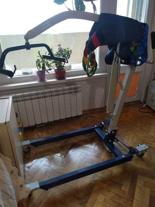 Хидравличен лифтер за лежащо болен