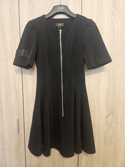 Черна рокля с цип Lucy