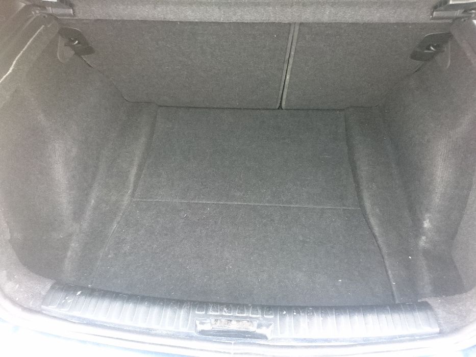 Щора за багажник бмв bmw ф31 ф25 ф20 ф21 е87 х1 х3 х5 х6 **