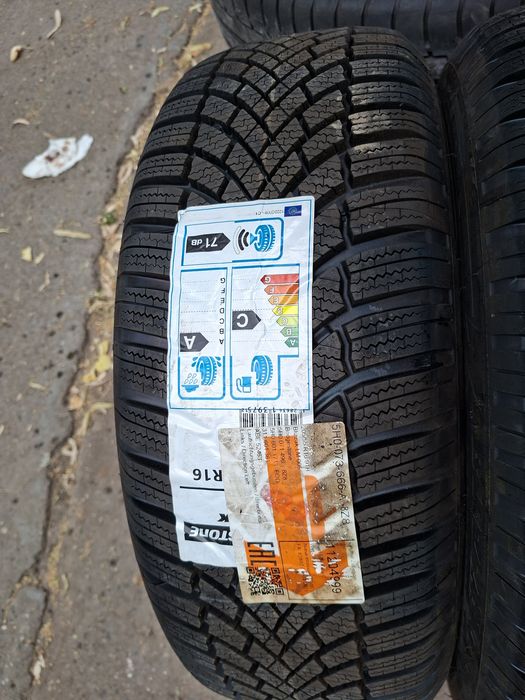 4бр. Чисто Нови 205/55/16 Bridgestone Blizzak LM 005