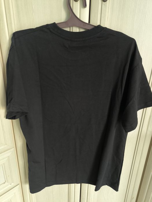 Продам новую футболку