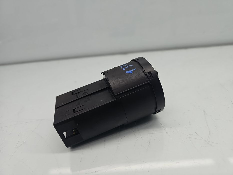 Bloc lumini Volkswagen Bora Combi (1J6) [Fabr 1999-2005] 1C0941531