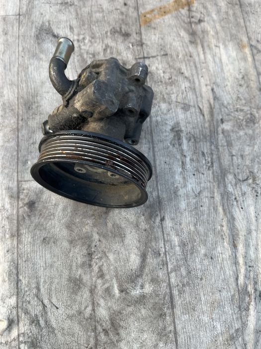 Хидравлична помпа за Vw Golf 4 ,Audi,Seat ,Skoda 1.4 16V