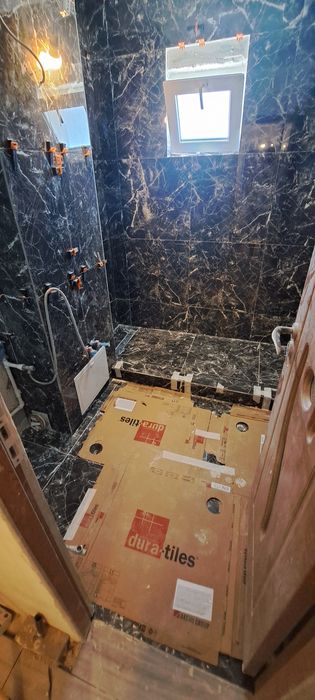 Amenajări interioare exterioare gresie faianță decorative interioare .