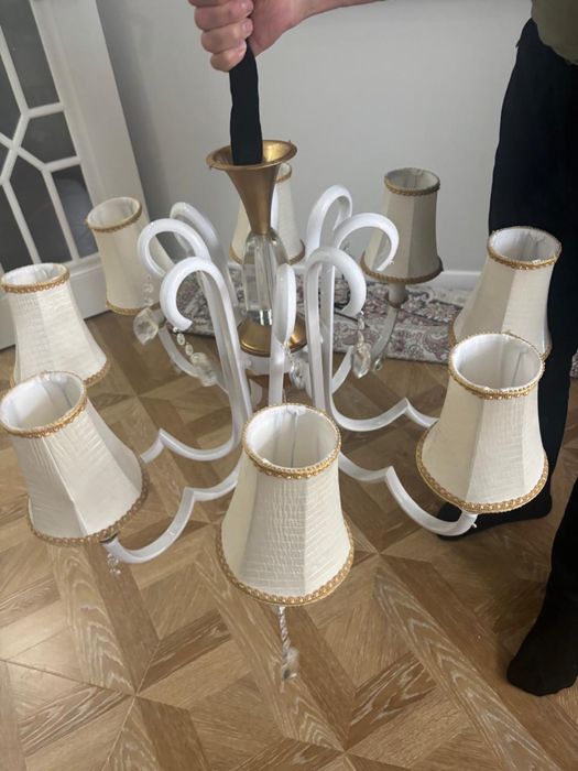 Люстры большие 30к