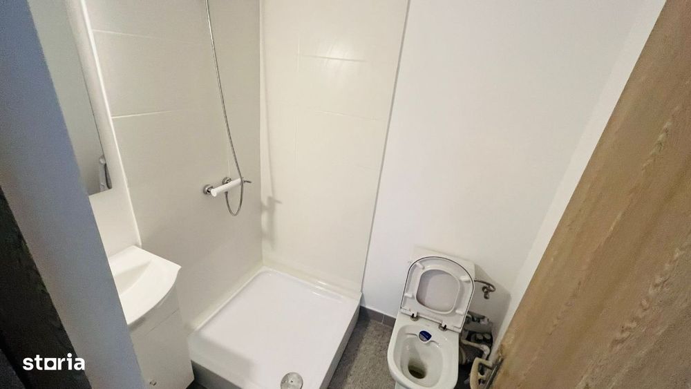 Apartament De Vanzare In Sebes, 4 Camere, Zona Centrala. Comision 0