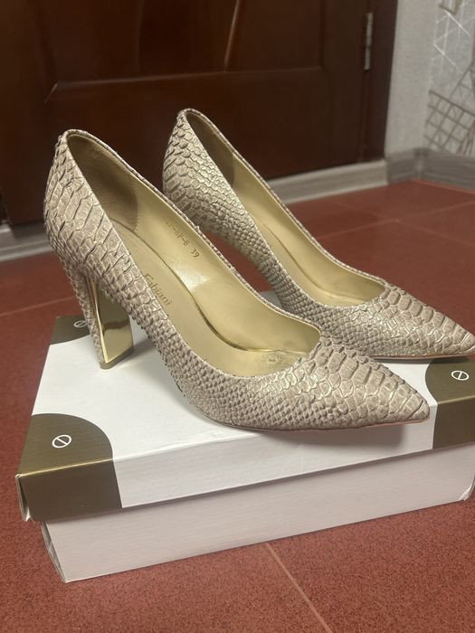 Туфли кожаные почти новые