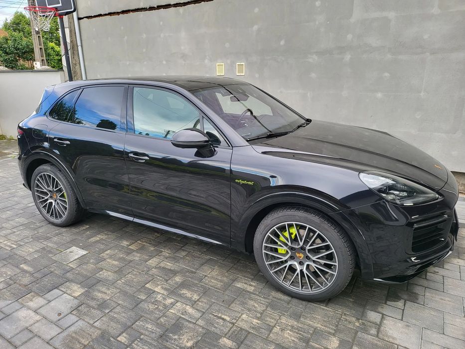 Porsche Cayenne Porsche Cayenne E-Hybrid GTS ext-inter, Burmester, Night vision,PDCC