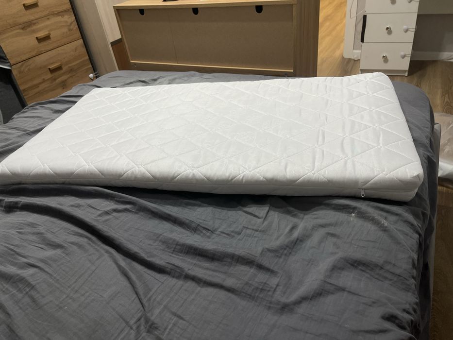 Детский матрас в отличном состоянии