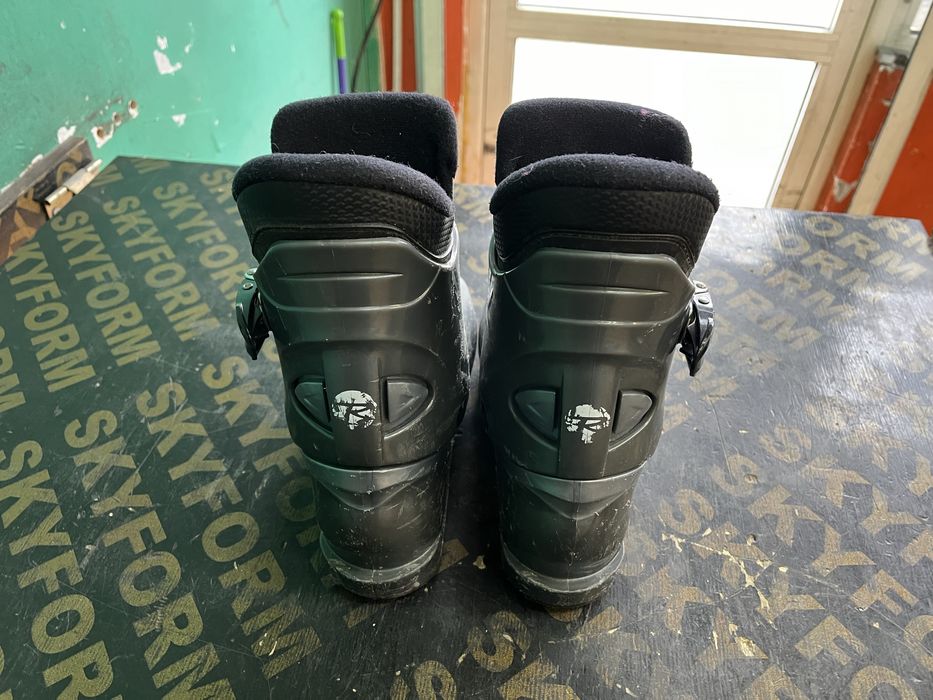 Ски обувки Rossignol