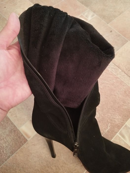 Продам ботфортыы