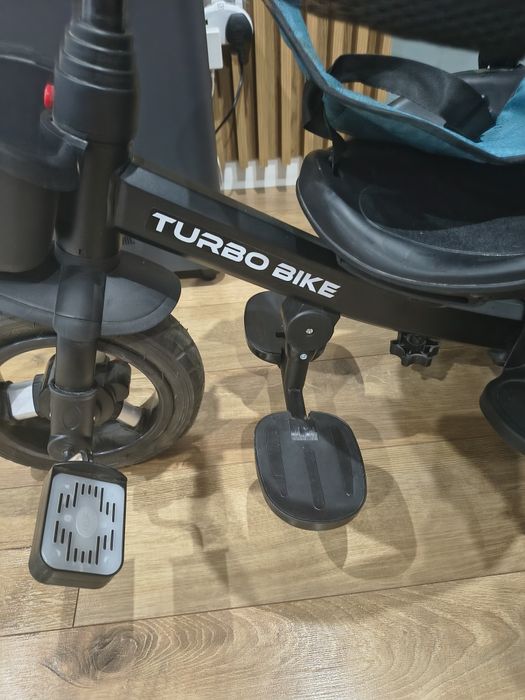Vând tricicleta turbo bike