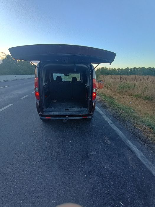 Urgent!! Mașină personala!!!Fiat Doblo 1.3 multijet