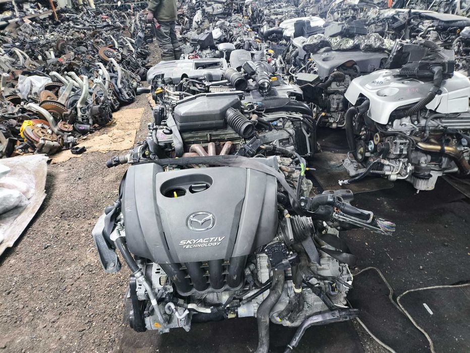 Мazda LF 2.0  2.3 литра  Двигатель мотор