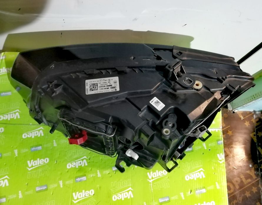 Фар Фарове за Audi Q5 / Ауди Кю5 AFS Bi-Xenon Led Facelift.