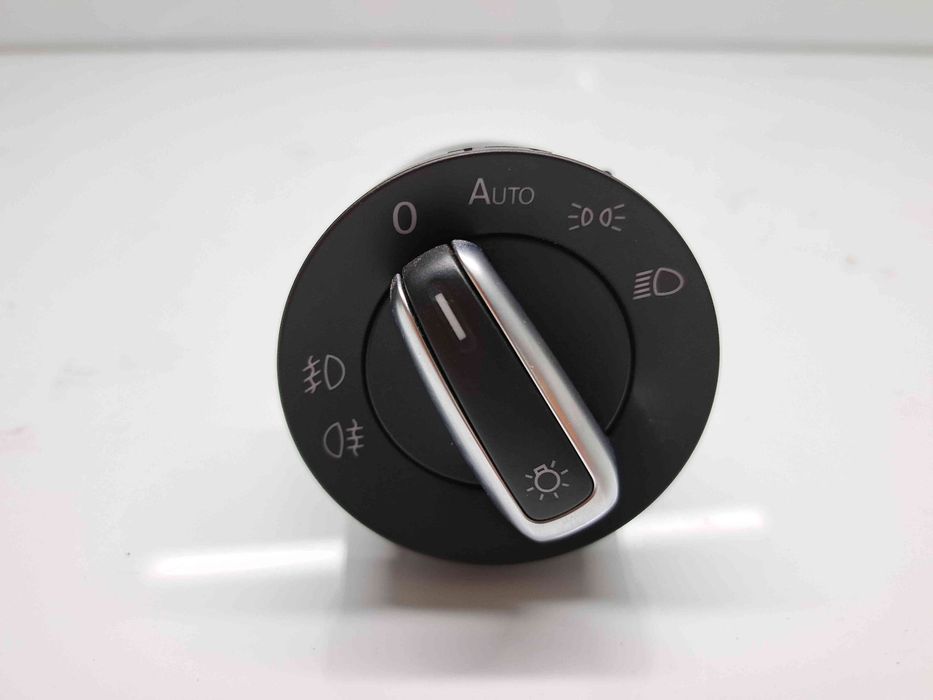 Bloc lumini Volkswagen Golf 6 (5K1) GTI [Fabr 2009-2013] 3C89411431A