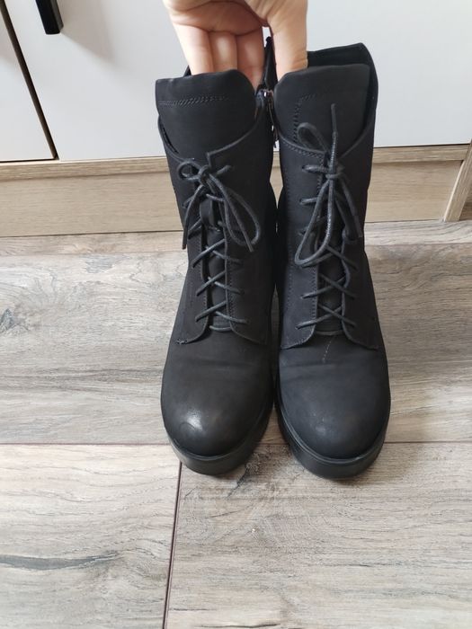 Черни дамски боти