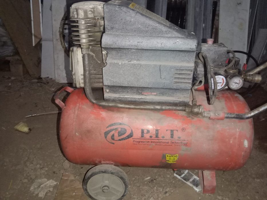 Компрессор 40 лит