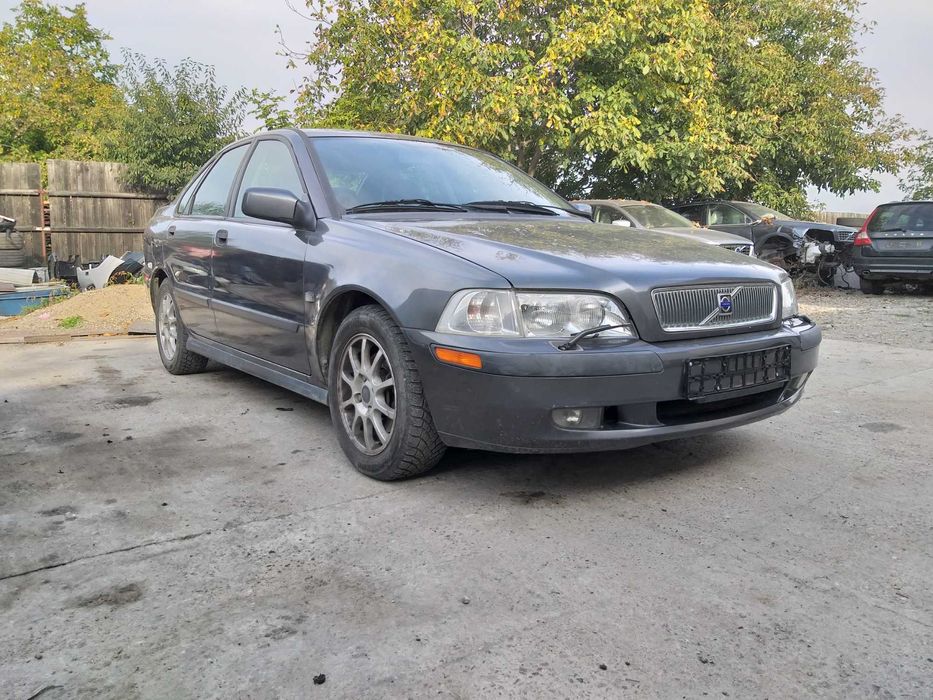 Piese Second Volvo S40 V40 1.9 diesel 115 cai putere An 2001