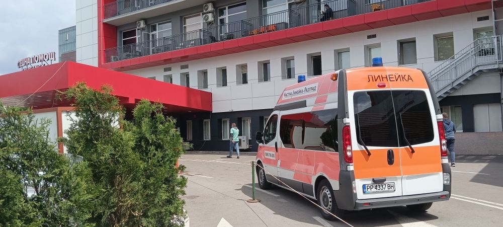 Частна Линейка..