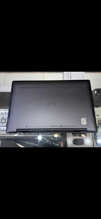 DELL XPS 13 9320